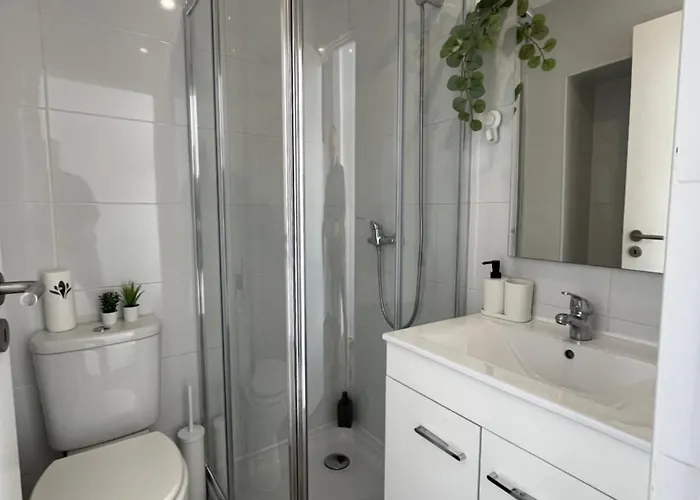 Quarto em Acomodações Particulares No Pombal Lisboa