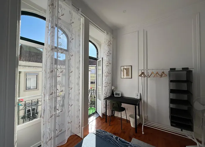 Quarto em Acomodações Particulares No Pombal Lisboa