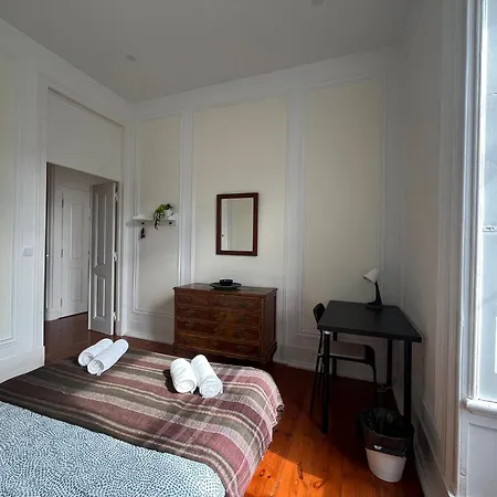 No Pombal Homestay Lisbon